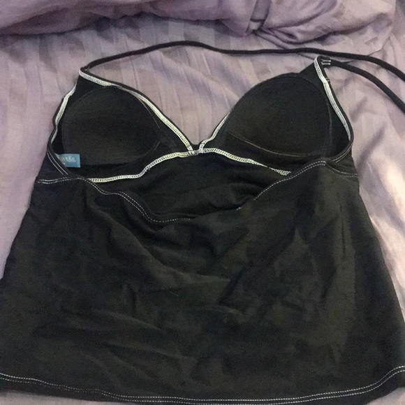 Swim top - Picture 2 of 3